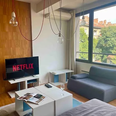 With Free Parking And Balcony Apartment