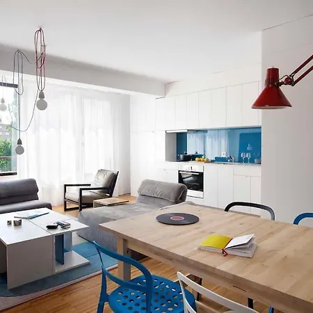 With Free Parking And Balcony Apartment